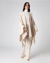 Load image into Gallery viewer, N.Peal Women&#39;s Cashmere Knitted Cape Heather Beige Brown

