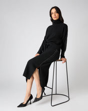 Load image into Gallery viewer, N.Peal Women&#39;s Metal Trim Cashmere Skirt Black
