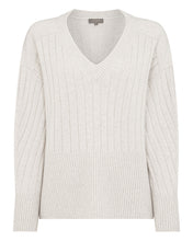 Load image into Gallery viewer, N.Peal Women&#39;s Wide Rib V Neck Cashmere Jumper Pebble Grey

