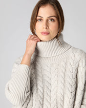 Load image into Gallery viewer, N.Peal Women&#39;s Oversize Cable Cashmere Jumper Pebble Grey
