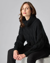 Load image into Gallery viewer, N.Peal Women&#39;s Chunky Cable Roll Neck Cashmere Jumper Black
