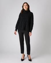Load image into Gallery viewer, N.Peal Women&#39;s Chunky Cable Roll Neck Cashmere Jumper Black
