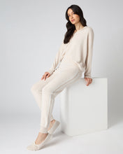 Load image into Gallery viewer, N.Peal Women&#39;s Lurex Detail Cashmere Jogger Ecru White
