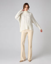 Load image into Gallery viewer, N.Peal Women&#39;s Relaxed Cable Roll Neck Cashmere Jumper New Ivory White
