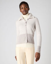 Load image into Gallery viewer, N.Peal Women&#39;s Herringbone Cashmere Cardigan Sand Brown
