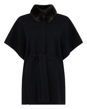 Load image into Gallery viewer, N.Peal Women&#39;s Cashmere Cape With Fur Collar Black
