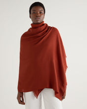 Load image into Gallery viewer, N.Peal Women&#39;s Pashmina Cashmere Shawl Spice Orange
