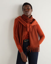 Load image into Gallery viewer, N.Peal Unisex Large Woven Cashmere Scarf Spice Orange

