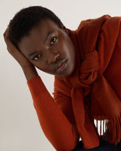 Load image into Gallery viewer, N.Peal Unisex Large Woven Cashmere Scarf Spice Orange
