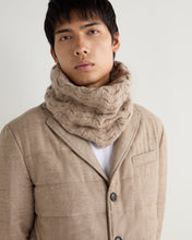 Load image into Gallery viewer, N.Peal Unisex Cable Cashmere Snood Oatmeal Brown
