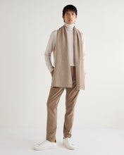 Load image into Gallery viewer, N.Peal Unisex Chunky Rib Cashmere Scarf Oatmeal Brown
