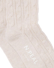 Load image into Gallery viewer, N.Peal Women&#39;s Cable Cashmere House Socks Frost White
