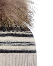 Load image into Gallery viewer, N.Peal Women&#39;s Gradual Fairisle Cashmere Hat With Lurex Snow Grey
