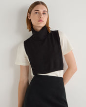 Load image into Gallery viewer, N.Peal Cashmere Dickie Black
