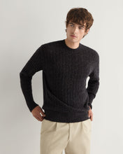 Load image into Gallery viewer, N.Peal Men&#39;s Thames Cable Round Neck Cashmere Jumper Granite Blue

