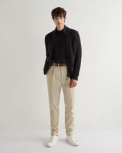 Load image into Gallery viewer, N.Peal Men&#39;s Thames Cable Round Neck Cashmere Jumper Granite Blue
