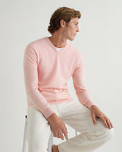 Load image into Gallery viewer, N.Peal Men&#39;s Burlington V Neck Cashmere Jumper Pale Pink
