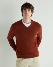 Load image into Gallery viewer, N.Peal Men&#39;s Burlington V Neck Cashmere Jumper Spice Orange
