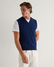 Load image into Gallery viewer, N.Peal Men&#39;s Westminster Cashmere Slipover French Blue
