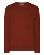 Load image into Gallery viewer, N.Peal Men&#39;s Oxford Round Neck Cashmere Jumper Spice Orange

