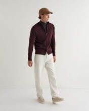 Load image into Gallery viewer, N.Peal Men&#39;s Knightsbridge Full Zip Cashmere Jumper Claret Red
