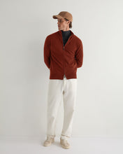Load image into Gallery viewer, N.Peal Men&#39;s Knightsbridge Full Zip Cashmere Jumper Spice Orange

