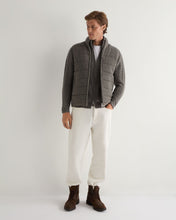 Load image into Gallery viewer, N.Peal Men&#39;s Richmond Cable Cashmere Cardigan Wood Smoke Brown
