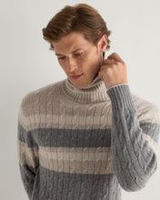 Load image into Gallery viewer, N.Peal Men&#39;s Berwick Stripe Roll Neck Cashmere Jumper Frost White
