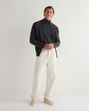 Load image into Gallery viewer, N.Peal Men&#39;s Mayfair Turtle Neck Cashmere Jumper Anthracite Grey
