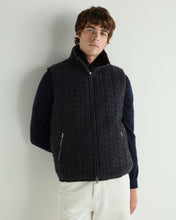 Load image into Gallery viewer, N.Peal Men&#39;s Dolomiti Cable Fur Gilet Granite Blue
