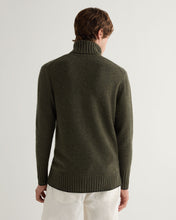 Load image into Gallery viewer, N.Peal Men&#39;s Brompton Roll Neck Cashmere Jumper Moss Green
