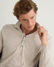 Load image into Gallery viewer, N.Peal Men&#39;s Greenwich Cashmere Polo Shirt Pebble Grey
