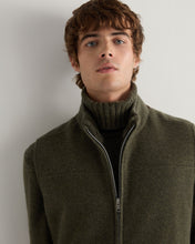 Load image into Gallery viewer, N.Peal Men&#39;s Rex Trim Cashmere Gilet Moss Green
