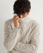 Load image into Gallery viewer, N.Peal Men&#39;s Portobello Cable Roll Neck Cashmere Jumper Pebble Grey
