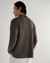 Load image into Gallery viewer, N.Peal Men&#39;s Milano Cashmere Overshirt Biscotti Brown
