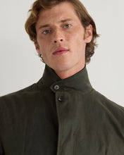 Load image into Gallery viewer, N.Peal Men&#39;s Breckenridge Wax Jacket Green

