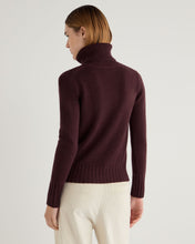 Load image into Gallery viewer, N.Peal Women&#39;s Hazel Chunky Roll Neck Cashmere Jumper Claret Red
