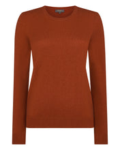 Load image into Gallery viewer, N.Peal Women&#39;s Evie Classic Round Neck Cashmere Jumper Rust Orange
