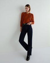 Load image into Gallery viewer, N.Peal Women&#39;s Evie Classic Round Neck Cashmere Jumper Rust Orange
