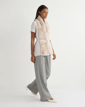 Load image into Gallery viewer, N.Peal Women&#39;s Lola Fur Placket Cashmere Gilet Frost White
