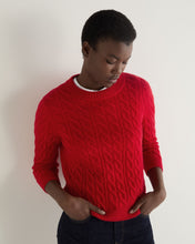 Load image into Gallery viewer, N.Peal Women&#39;s Emilia Cable Round Neck Cashmere Jumper Riding Red
