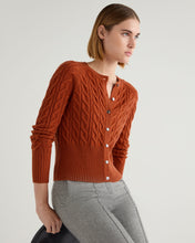 Load image into Gallery viewer, N.Peal Women&#39;s Myla Cable Cashmere Cardigan Rust Orange
