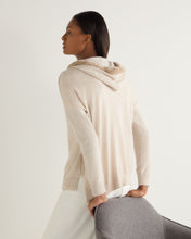 Load image into Gallery viewer, N.Peal Women&#39;s Alicia Fur Trim Cashmere Hoodie Ecru White

