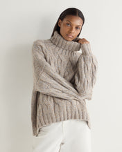 Load image into Gallery viewer, N.Peal Women&#39;s Hana Marl Chunky Cable Roll Neck Cashmere Jumper Marble Marl
