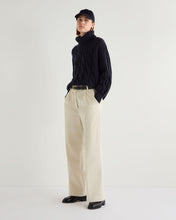 Load image into Gallery viewer, N.Peal Women&#39;s Hana Chunky Cable Roll Neck Cashmere Jumper Navy Blue
