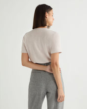 Load image into Gallery viewer, N.Peal Women&#39;s Lottie Cashmere T-Shirt Frost White
