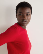 Load image into Gallery viewer, N.Peal Women&#39;s Hallie Round Neck Cashmere Jumper Riding Red
