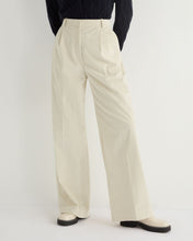 Load image into Gallery viewer, N.Peal Women&#39;s Florence Cord Wide Leg Trouser Off White 
