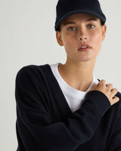 Load image into Gallery viewer, N.Peal Women&#39;s Longline V Neck Cashmere Jumper Navy Blue
