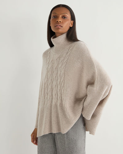 N.Peal Women's Cable Cashmere Poncho Sand Brown